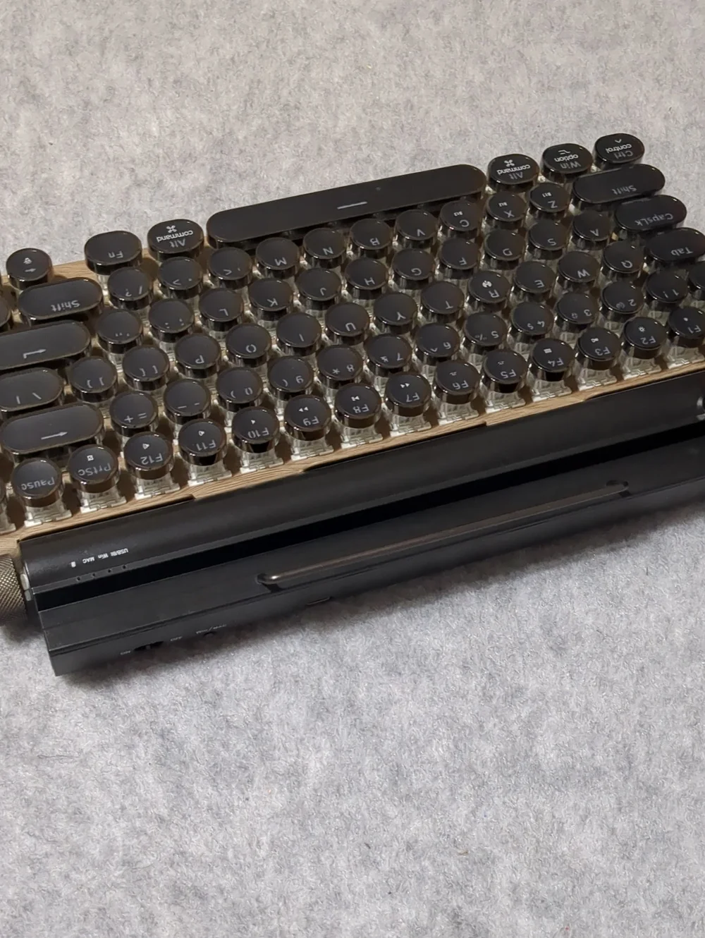 7KEYS Typewriter Keyboard Wireless Retro Mechanical with Bluetooth Wood Tone
